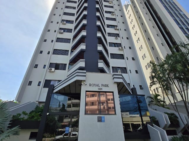 Foto do Apartamento - Apartamento à venda, EDF ROYAL PARK, Decorado, 03 quartos (01 suíte), Sacada, 101 m² útil, 01 vaga de garagem, Jd Higienópolis, Londrina/PR. | ZBM NEGOCIOS IMOBILIARIOS