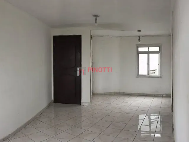 Apartamento 2 quartos e 1 banheiro, à venda, no bairro Parque Selecta(Montanhão) em São Bernardo do Campo