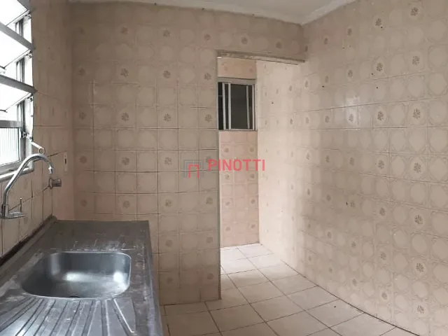 Apartamento 2 quartos e 1 banheiro, à venda, no bairro Parque Selecta(Montanhão) em São Bernardo do Campo