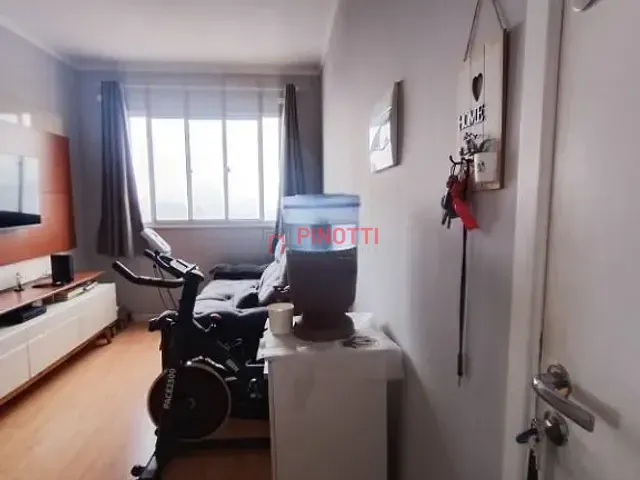 Apartamento 2 quartos e 1 banheiro, à venda, no bairro Canhema em Diadema