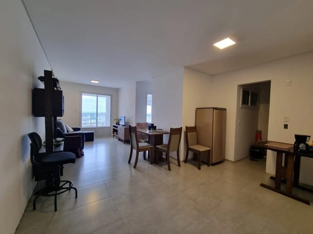 Apartamento com 95m² 1 quarto e 1 banheiro, à venda, no bairro Centro em Ponta Grossa