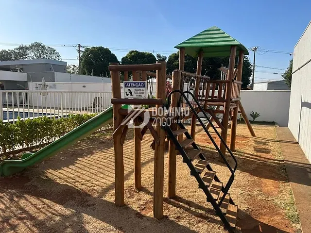Apartamento com 56m² 2 quartos e 1 banheiro, à venda, no bairro Conjunto Manoel Mendes em Uberaba