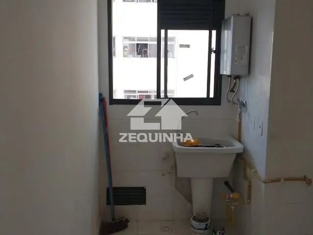 Apartamento com 55m² 2 quartos e 2 banheiros, para alugar, no bairro Vl Osasco em Osasco