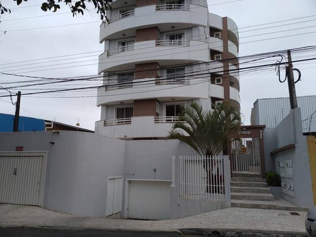 Apartamento à Venda no Jardim Carvalho – 2 Dormitórios, Sendo 1 Suíte com Planejados e Elevador
