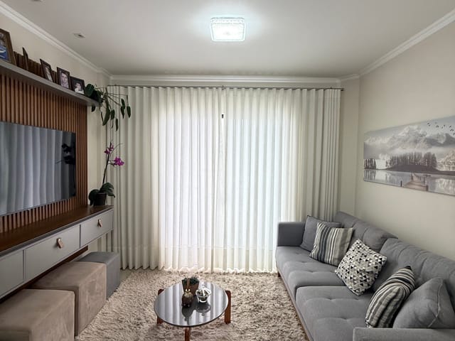 Apartamento com 57m² 2 quartos e 1 banheiro, à venda, no bairro Ronda em Ponta Grossa