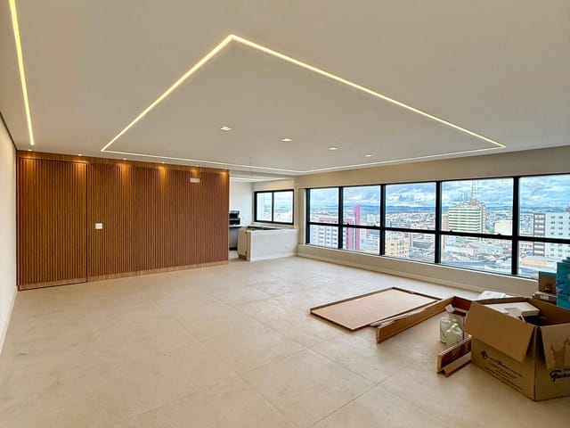 Apartamento com 205m² 3 quartos e 5 banheiros, à venda, no bairro Estrela em Ponta Grossa