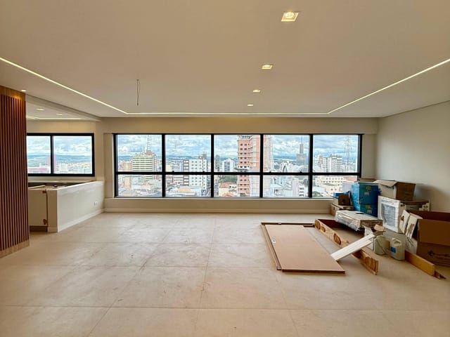 Apartamento com 205m² 3 quartos e 5 banheiros, à venda, no bairro Estrela em Ponta Grossa