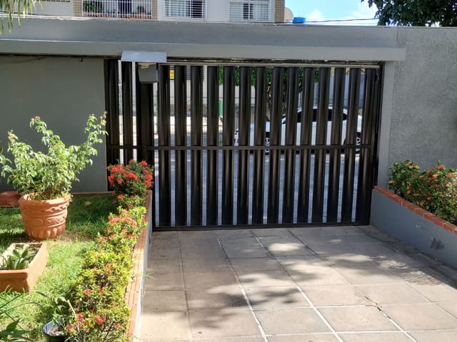 Apartamento 3 quartos e 2 banheiros, à venda, no bairro Imbiribeira em Recife