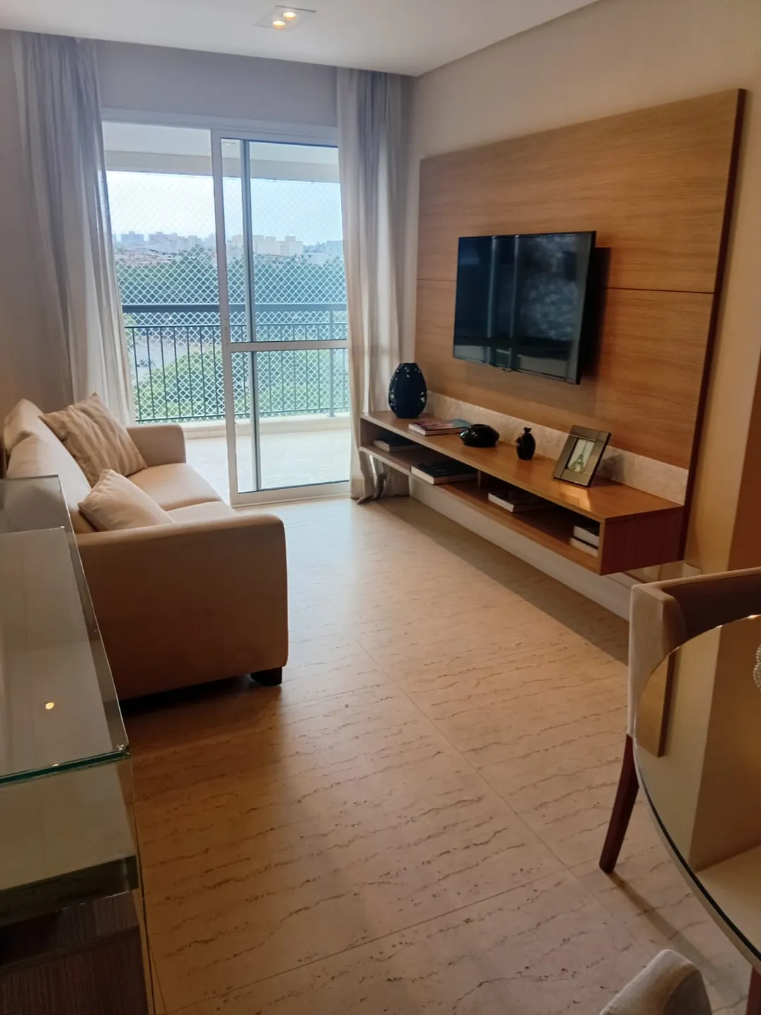 Apartamento para venda em Jardim Flor da Montanha com 2 quartos, sendo 1 suíte, 68m²