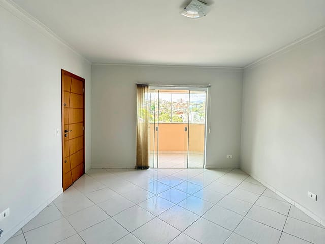 Apartamento com 72m² 2 quartos e 2 banheiros, à venda, no bairro Centro em Ponta Grossa