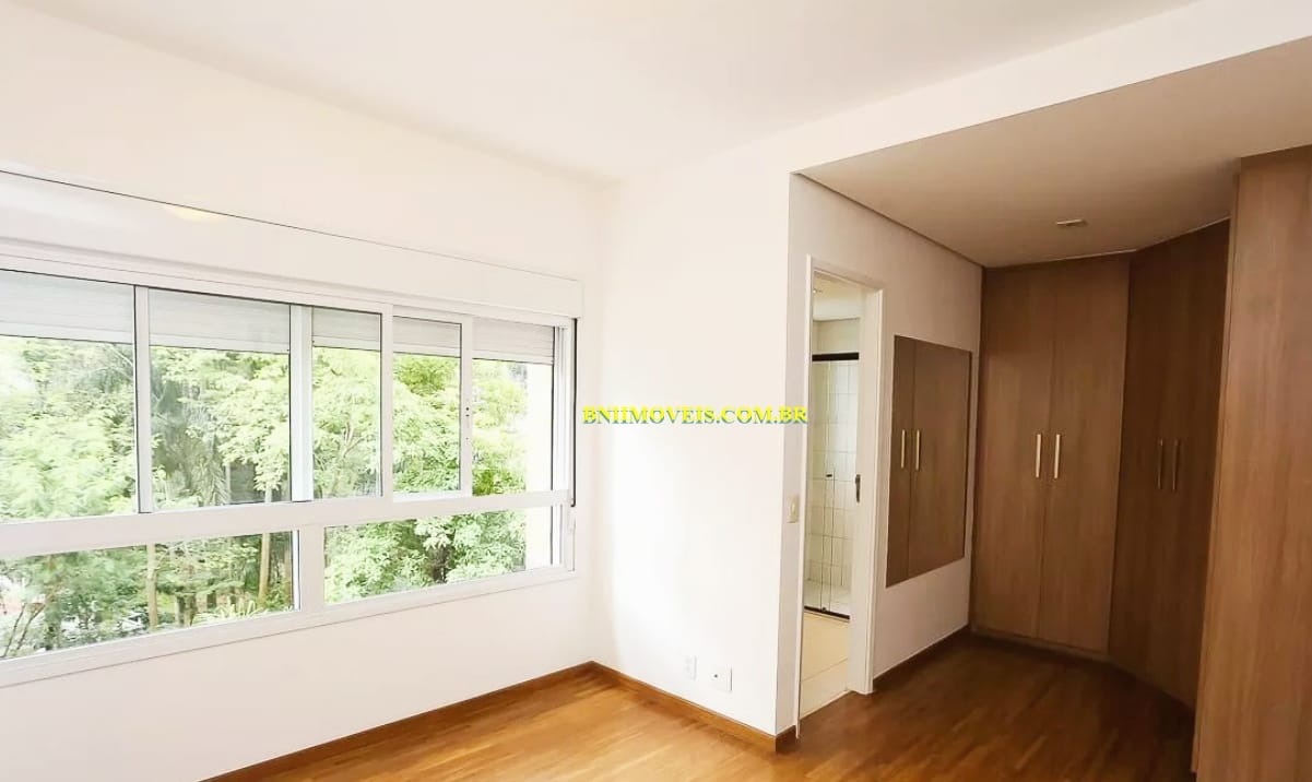 Apartamento para alugar com 3 quartos, 145m² - Foto 9