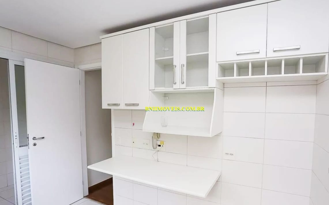 Apartamento para alugar com 3 quartos, 145m² - Foto 7
