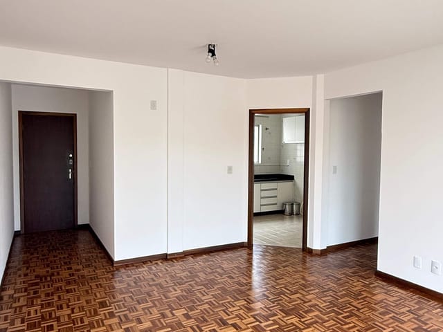 Apartamento com 74m² 2 quartos e 2 banheiros, à venda, no bairro Orfãs em Ponta Grossa