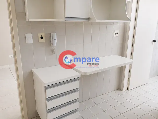 Apartamento 2 quartos e 1 banheiro, para alugar, no bairro Vila Galvão em Guarulhos