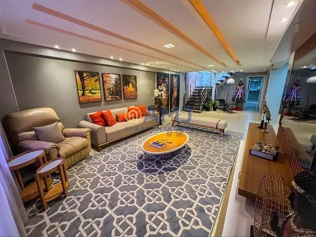 Cobertura / Penthouse 5 quartos e 4 banheiros, à venda, no bairro Setor Central em Goiânia