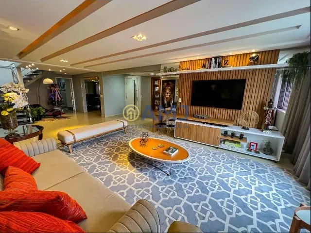 Cobertura / Penthouse 5 quartos e 4 banheiros, à venda, no bairro Setor Central em Goiânia