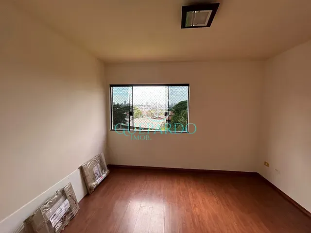 Apartamento com 64m² 3 quartos e 1 banheiro, à venda, no bairro Parque Jamaica em Londrina