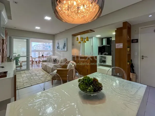 Apartamento 3 quartos e 2 banheiros, à venda, no bairro Pitangueiras em Guarujá
