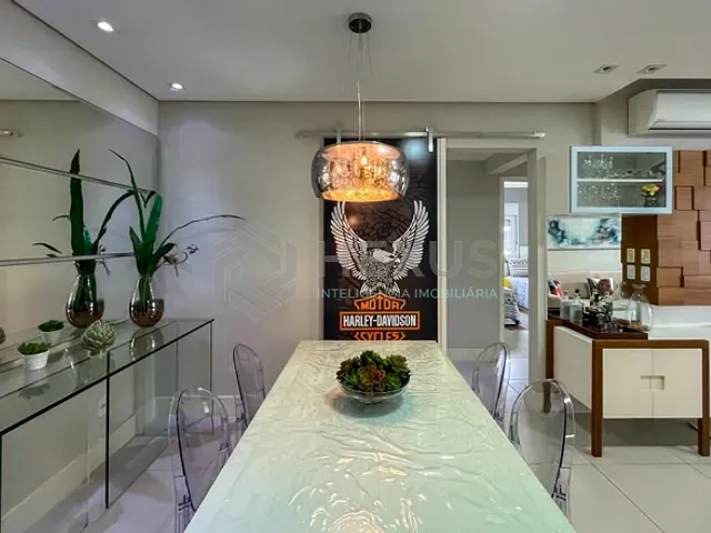 Apartamento 3 quartos e 2 banheiros, à venda, no bairro Pitangueiras em Guarujá