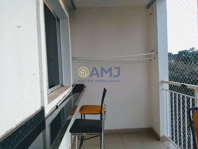 Apartamento 2 quartos e 1 banheiro, à venda, no bairro Setor Negrão de Lima em Goiânia