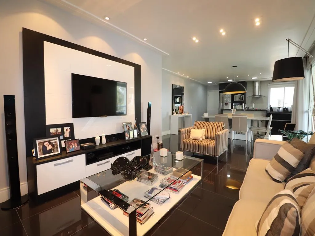 Apartamento para venda em Vila Andrade com 3 quartos, sendo 3 suítes, 142m²