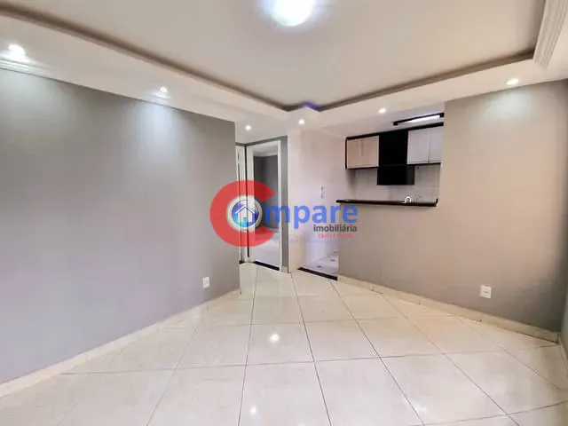 Apartamento com 45m² 2 quartos e 1 banheiro, à venda ou para alugar, no bairro Água Chata em Guarulhos