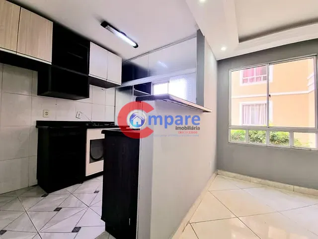 Apartamento com 45m² 2 quartos e 1 banheiro, à venda ou para alugar, no bairro Água Chata em Guarulhos