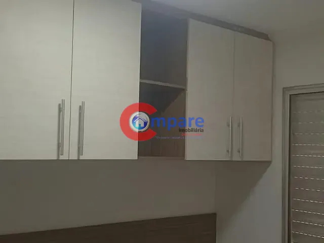 Apartamento 2 quartos e 1 banheiro, à venda, no bairro Água Chata em Guarulhos