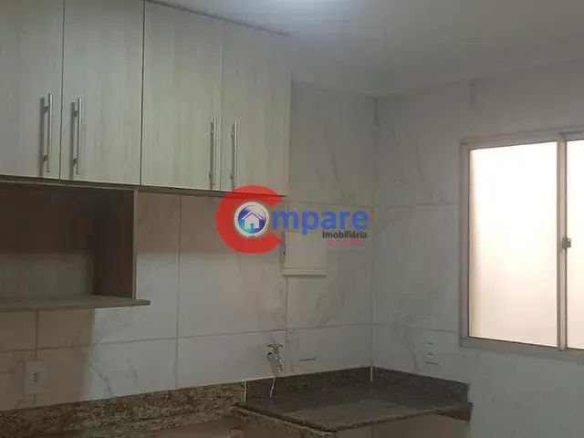 Apartamento 2 quartos e 1 banheiro, à venda, no bairro Água Chata em Guarulhos