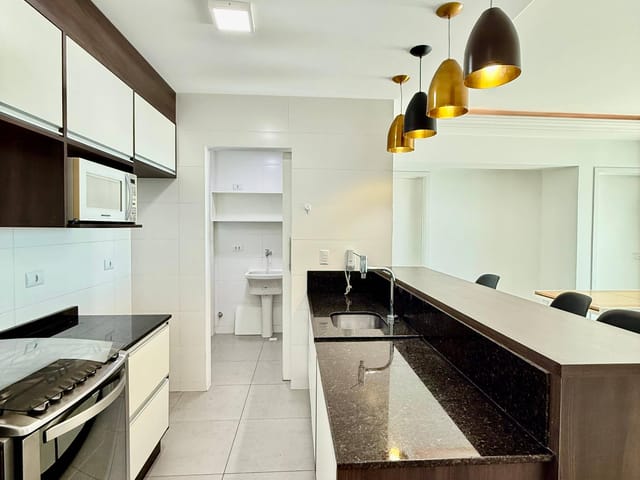 Apartamento 2 quartos e 2 banheiros, à venda, no bairro Orfãs em Ponta Grossa