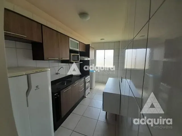 Apartamento 2 quartos e 1 banheiro, à venda, no bairro Uvaranas em Ponta Grossa
