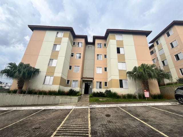 Apartamento com 63m² 3 quartos e 1 banheiro, à venda, no bairro Estrela em Ponta Grossa