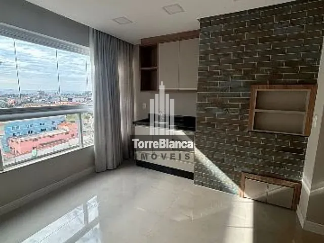 Apartamento com 231m² 3 quartos e 2 banheiros, à venda, no bairro Uvaranas em Ponta Grossa