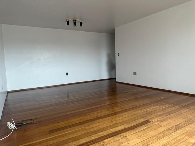 Apartamento com 190m² 3 quartos e 3 banheiros, à venda, no bairro Centro em Pelotas