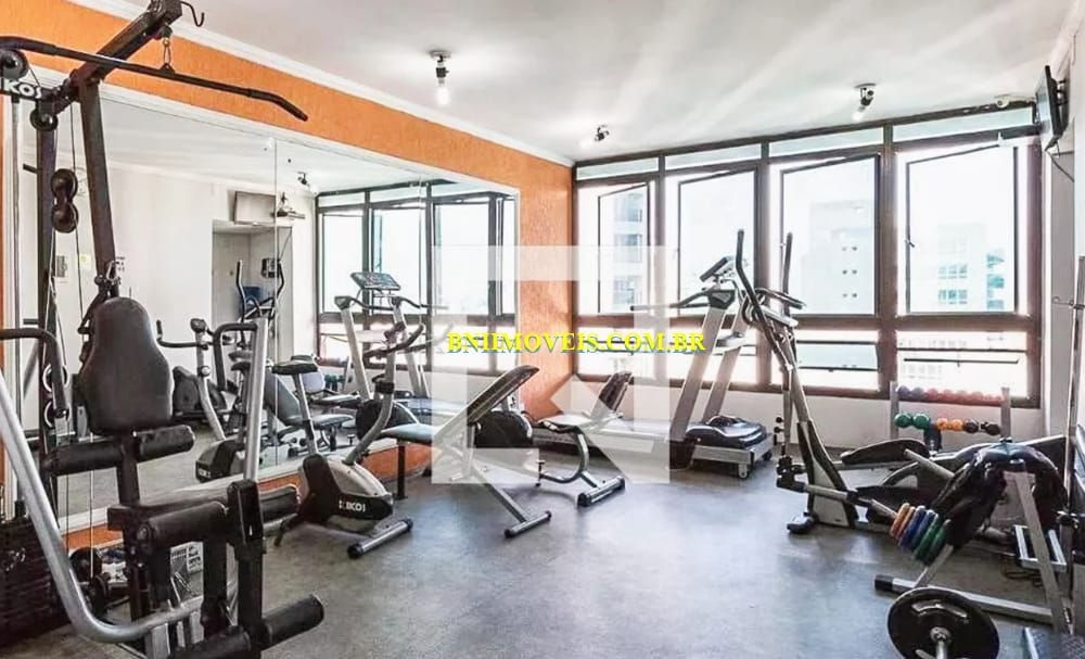 Apartamento para alugar com 1 quarto, 45m² - Foto 6