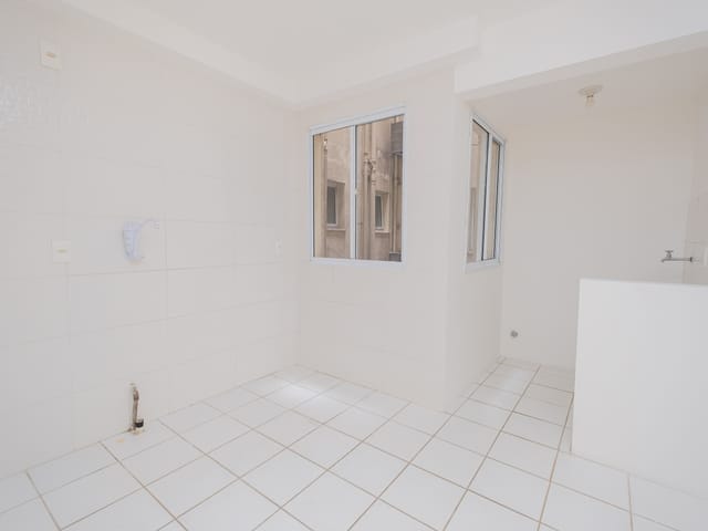 Apartamento com 65m² 2 quartos e 1 banheiro, para alugar, no bairro Centro em Pelotas