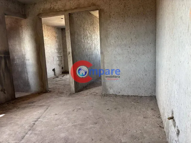 Apartamento 2 quartos e 1 banheiro, à venda, no bairro Jardim Silvia em Guarulhos