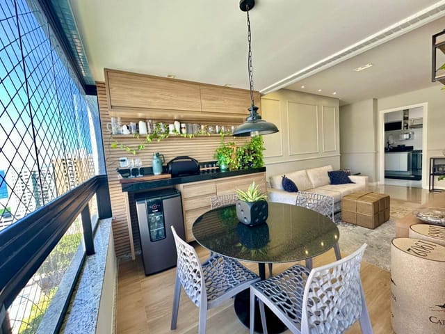 Apartamento com 93m² 3 quartos e 3 banheiros, à venda, no bairro Armação em Salvador