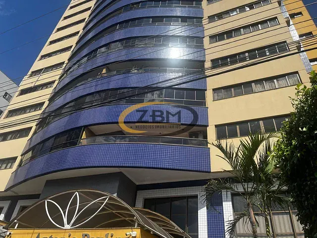 Apartamento com 250m² 3 quartos e 4 banheiros, à venda, no bairro Vitória em Londrina