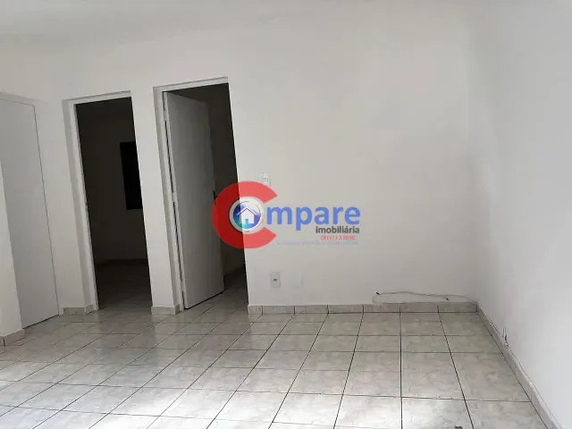 Apartamento com 54m² 2 quartos e 1 banheiro, para alugar, no bairro Jardim Flor da Montanha em Guarulhos