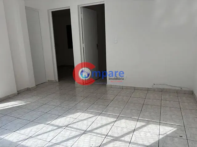 Apartamento com 54m² 2 quartos e 1 banheiro, para alugar, no bairro Jardim Flor da Montanha em Guarulhos