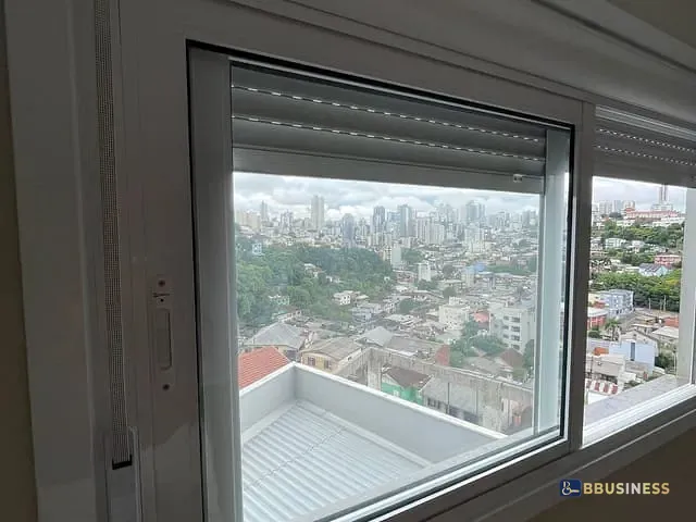 Apartamento 2 quartos e 2 banheiros, à venda, no bairro Rio Branco em Caxias do Sul