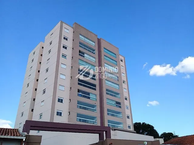 Apartamento com 215m² 3 quartos e 3 banheiros, à venda, no bairro São Benedito em Uberaba