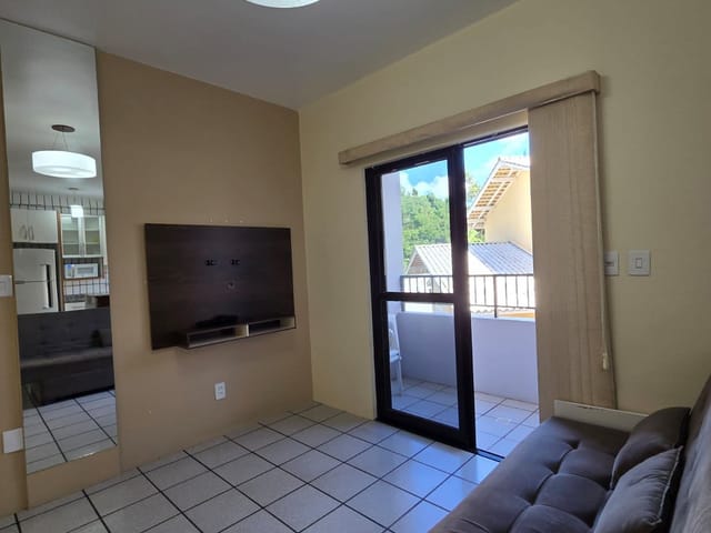 Apartamento 1 quarto e 1 banheiro, para alugar, no bairro Ingleses do Rio Vermelho em Florianópolis