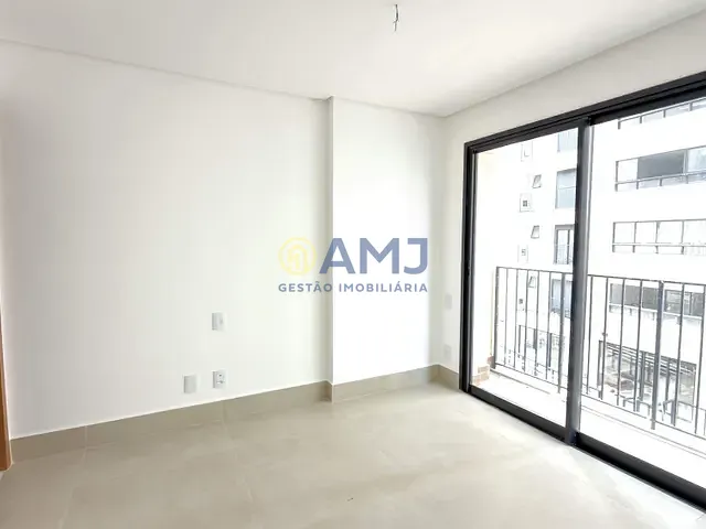 Apartamento 1 quarto e 1 banheiro, à venda, no bairro Jardim Goiás em Goiânia