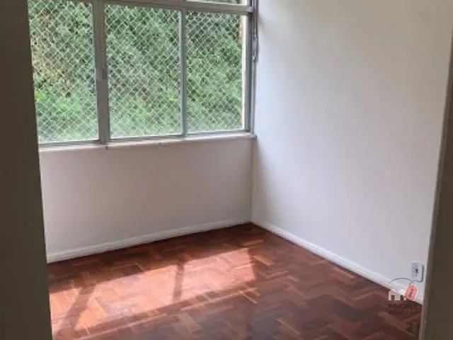 Apartamento 2 quartos e 1 banheiro, para alugar, no bairro Saldanha Marinho em Petrópolis