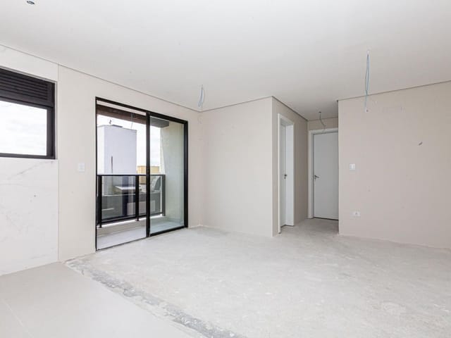 Apartamento 2 quartos e 1 banheiro, à venda, no bairro Ecoville em Curitiba