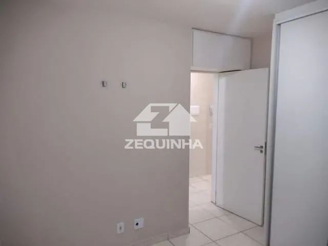 Apartamento com 49m² 2 quartos e 1 banheiro, para alugar, no bairro Veloso em Osasco