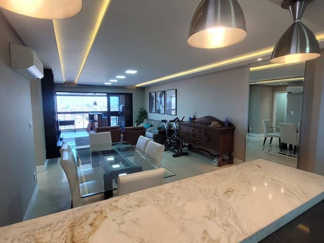 Apartamento com 181m² 3 quartos e 2 banheiros, à venda, no bairro Orfãs em Ponta Grossa