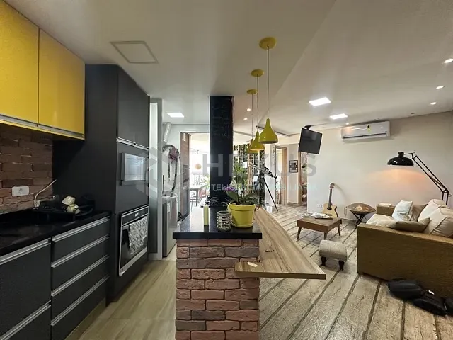 Apartamento 2 quartos e 1 banheiro, para alugar, no bairro Jardim Virgínia em Guarujá
